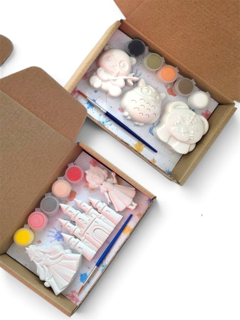 Caja con 3 yesitos personalizada